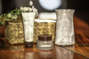 AHAVA Extreme Tagescreme gegen Falten